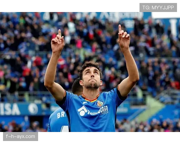 西甲战术新潮流：高位压迫与控球主义融合引领赛场变革