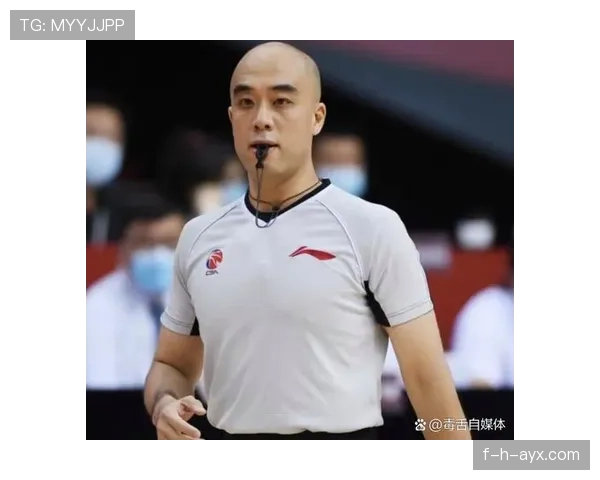 本赛季红黄牌数据揭示球队纪律性提升，裁判判罚尺度成焦点