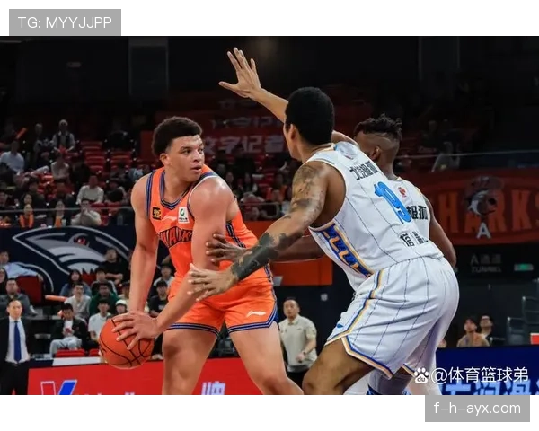 格纳布里再显强队克星本色,状态回暖助球队斩获关键胜利 格纳布里再显强队克星本色,状态回暖助球队斩获关键胜利