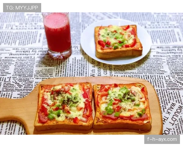 莱万多夫斯基晒周末早餐，摆盘比我工资还体面